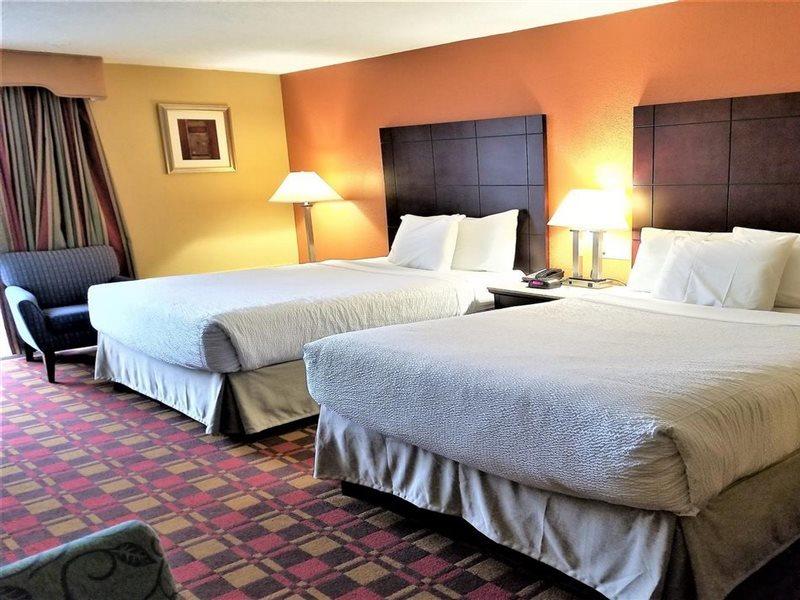 Howard Johnson By Wyndham Clifton Nj Bagian luar foto