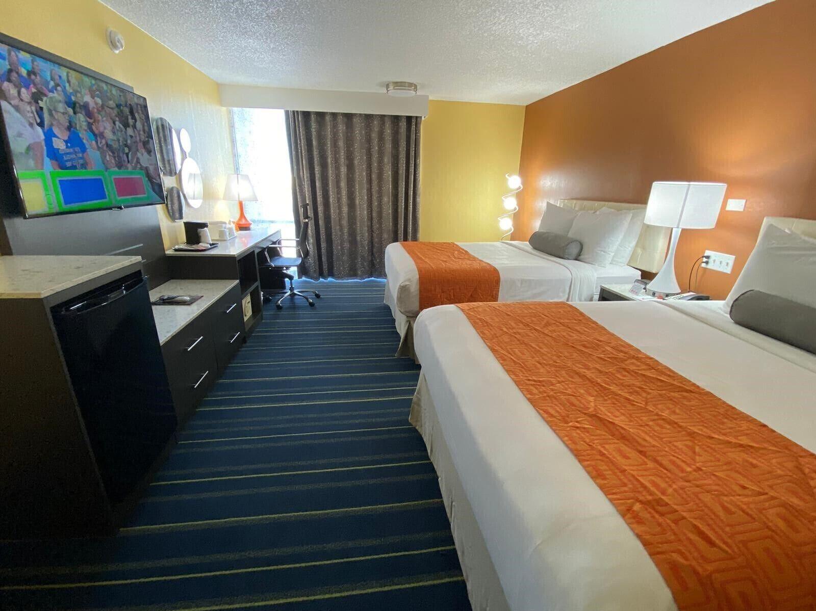 Howard Johnson By Wyndham Clifton Nj Bagian luar foto