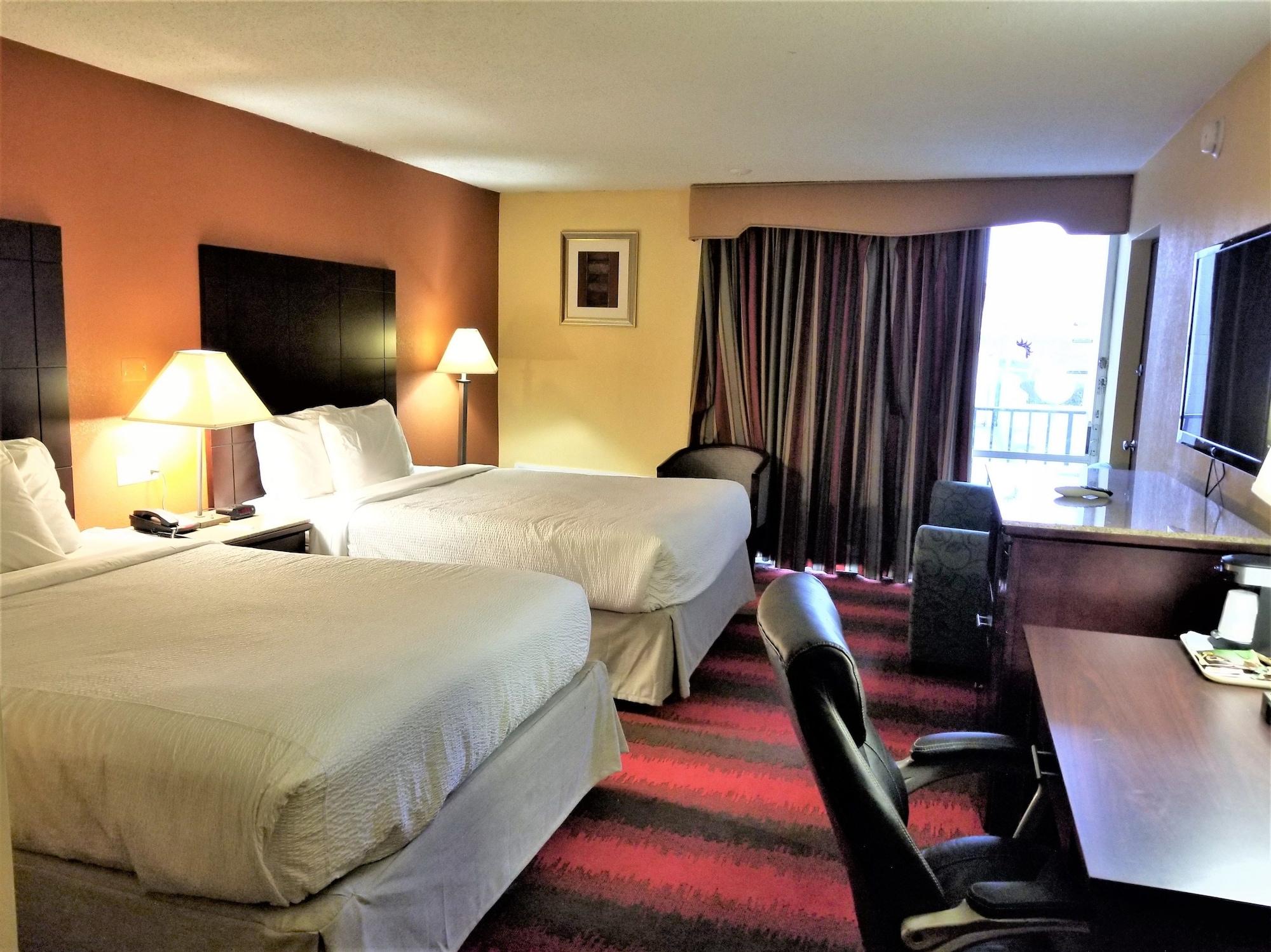 Howard Johnson By Wyndham Clifton Nj Bagian luar foto