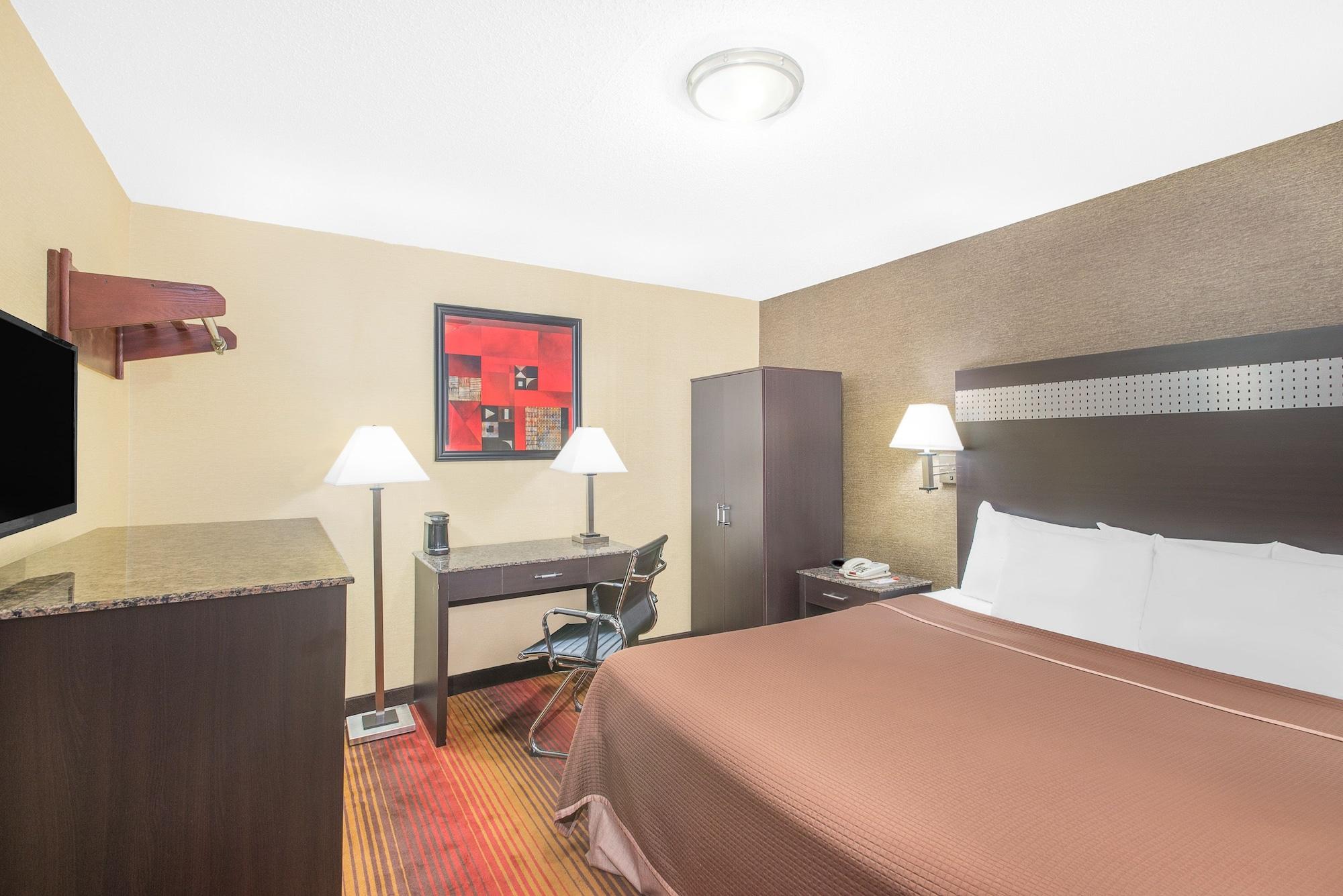 Howard Johnson By Wyndham Clifton Nj Bagian luar foto
