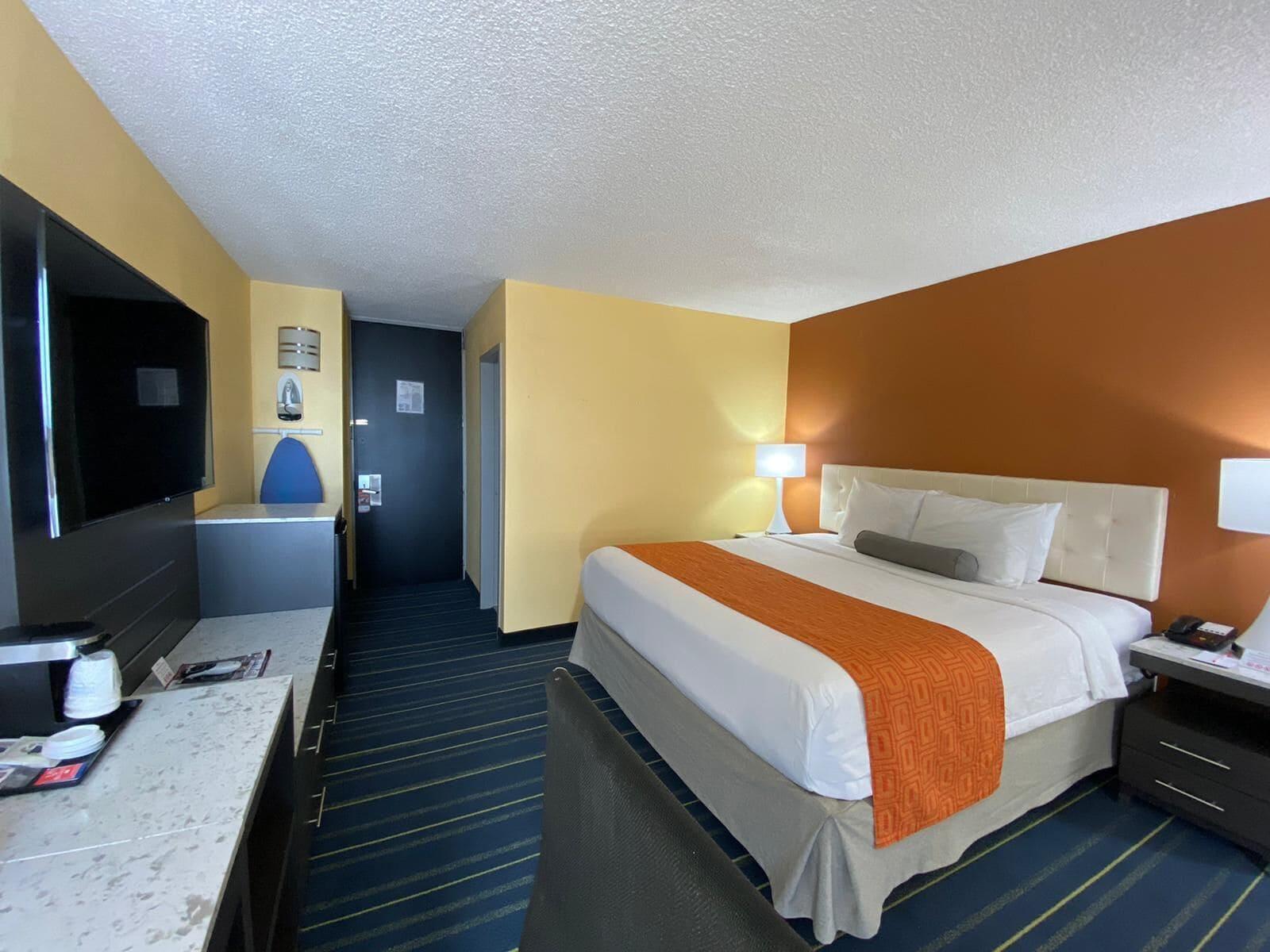 Howard Johnson By Wyndham Clifton Nj Bagian luar foto