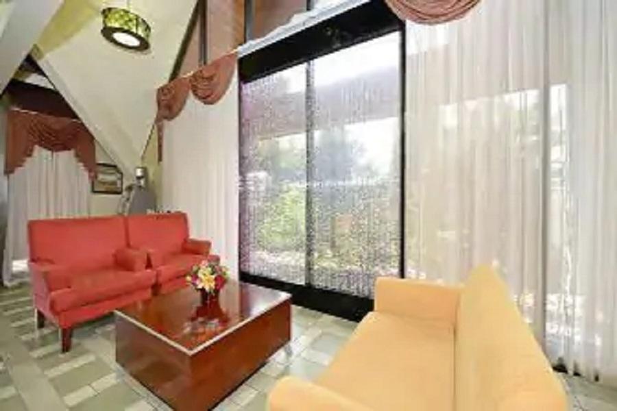 Howard Johnson By Wyndham Clifton Nj Bagian luar foto